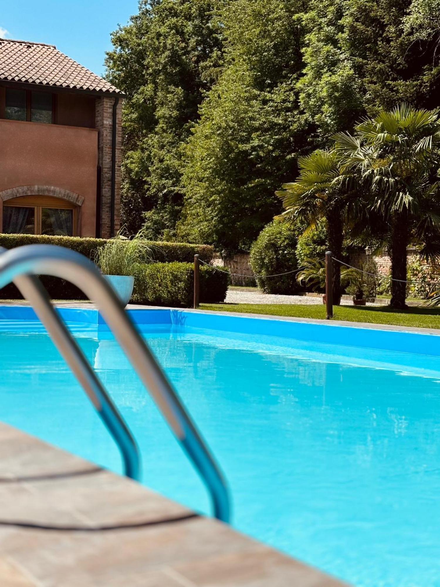 Hotel Isola Di Caprera Mira Esterno foto
