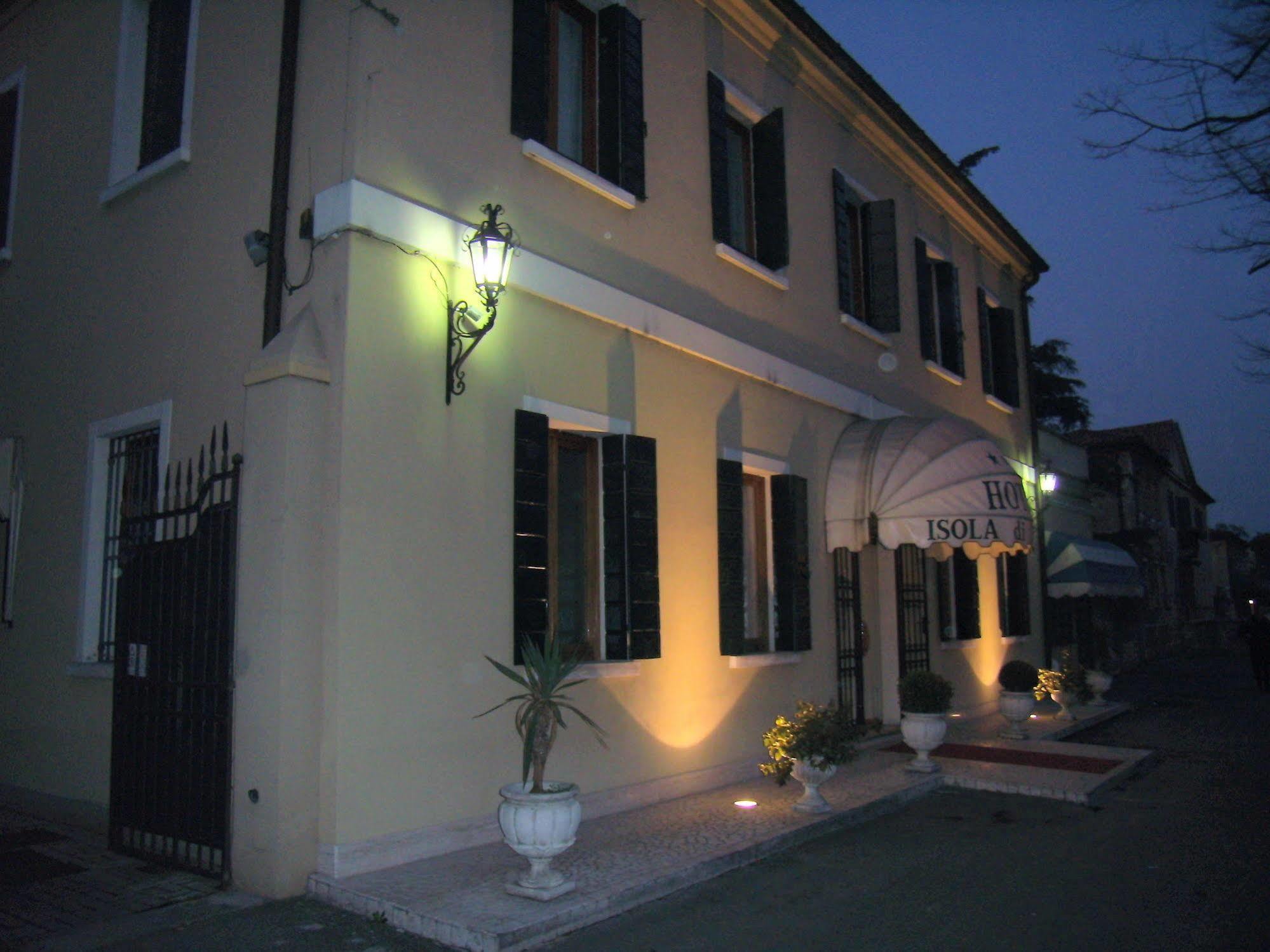 Hotel Isola Di Caprera Mira Esterno foto
